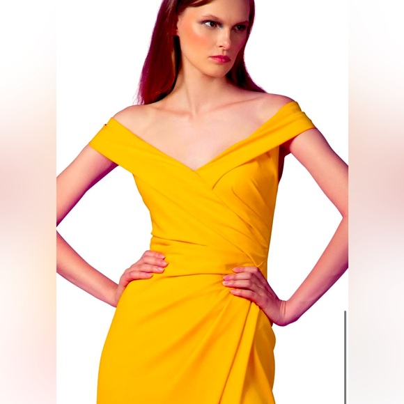 Exquisite long Dress by Edition Gemy Maalouf Worn Once in Excellent Condition - Picture 3 of 12